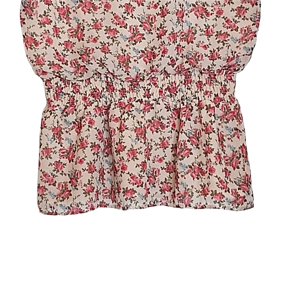 Forever 21 Floral Smocked Babydoll Top - Picture 4 of 16